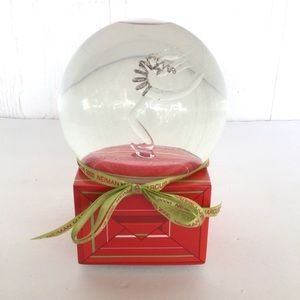 Neiman Marcus Limited Edition Christmas 2000 Musical Snow Globe